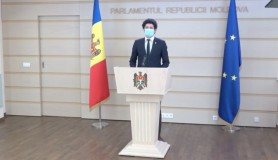 PAS a înregistrat un proiect de lege care prevede plafonarea prețurilor la produse petroliere